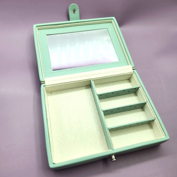 Pottery Barn Storage & Organization Pottery Barn Jewelry Case For